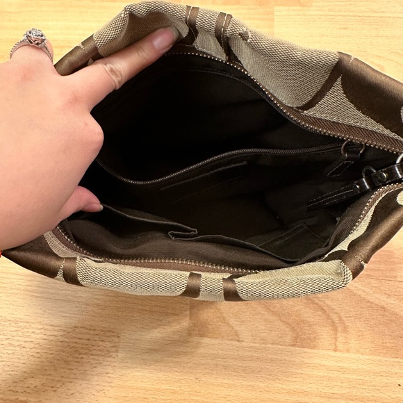 AUTHENTIC Coach Carly Signature Print Hobo Shoulder Bag - Picture 7 of 8